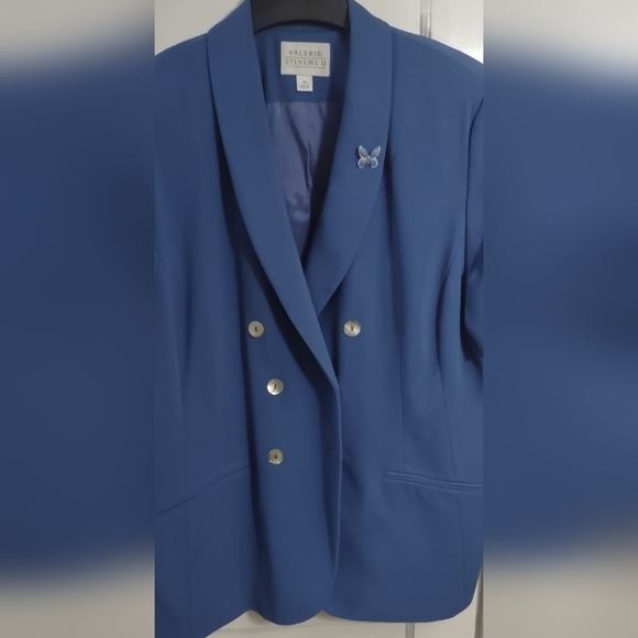Valerie Stevens Suit Jacket - Picture 8 of 8